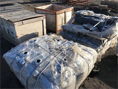 Dome Plates Duplex Large 300 x 300 mm Package