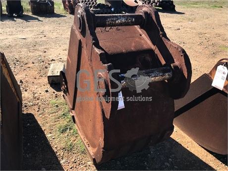 UNRESERVED - Bucket Trenching ~600 mm Item ID: 3557