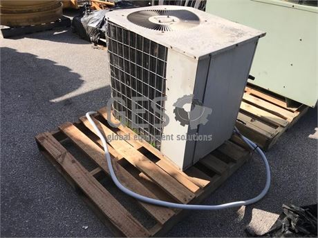 UNRESERVED - Goodman CPF36-5B Air Conditioner Condenser Unit
