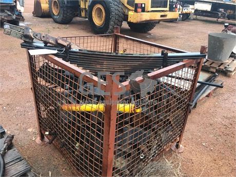 UNRESERVED - Crate of Suspension parts used Item ID: 3520