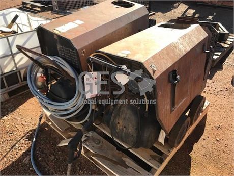 UNRESERVED - Pressure Washers x 2 NON Operational Item ID: 3525