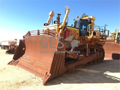 2011 Komatsu D375A-6 Dozer Asset PTD054