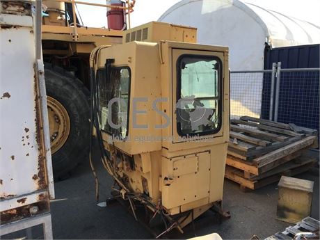 UNRESERVED Tiger Cabin to suit 992C or T690D Used