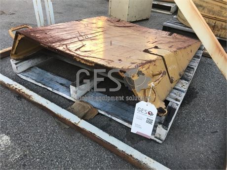 UNRESERVED Caterpillar 740B Belly Guard