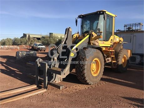 Volvo L90F Tool Carrier IT017