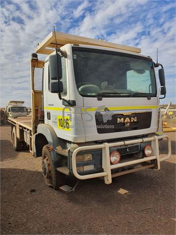 MAN TGM 4x4 18.280 Tray Truck Asset LTR1006