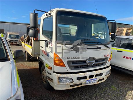 Hino FC500 1022 Euro 5 With Airman PDS-70S Ditch Witch DWA250D Vacuum system