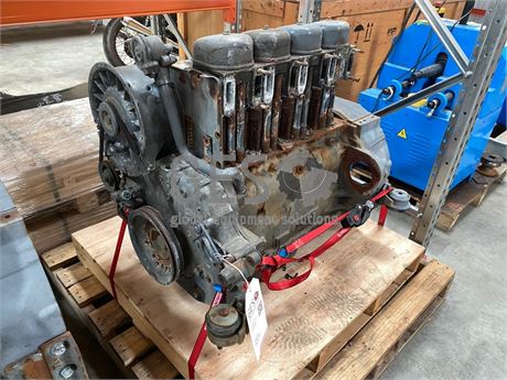 This is a Deutz Scrap Engine Model D914L04