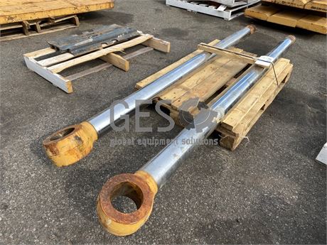 Komatsu Cylinder Rods x 2 to suit PC800 ItemID_4524