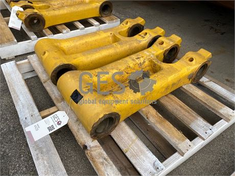 Komatsu H Link x 2 Part 206-70-73111 ItemID_4429