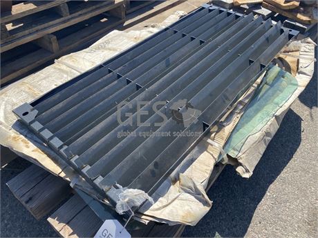 Komatsu Grille Part 56B-54-11123 ItemID_4763