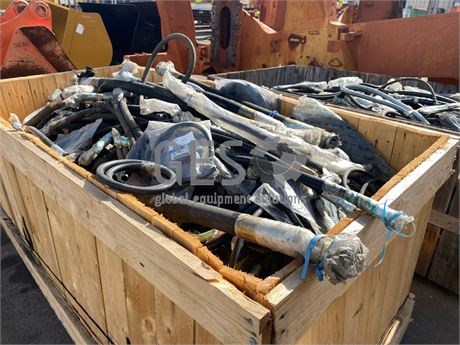 Komatsu Crate of Original Hydraulic Hoses Un Used ItemID_4606