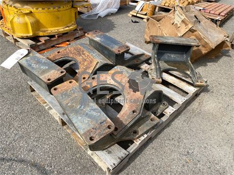 Komatsu Brackets x 6 Part 56B-83-26141 ItemID_4382