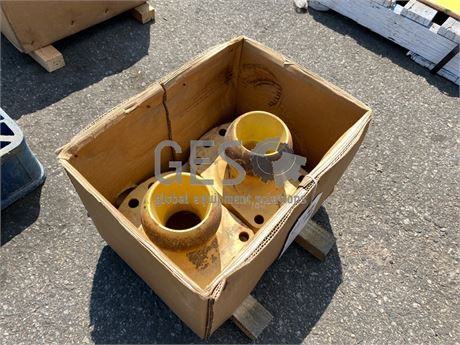 Komatsu Trunnion x 2 Part 14Z-71-33212 ItemID_4212