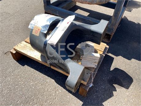 Komatsu Yoke Part 208-30-74110 ItemID_3973