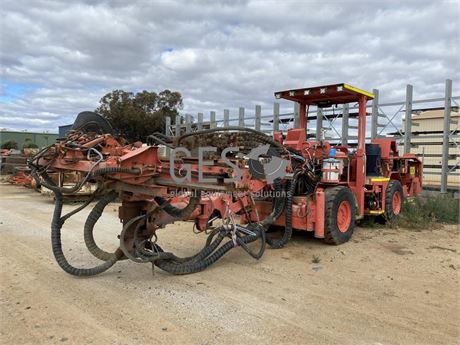 2005 Tamrock Solo 5-5V Production Drill