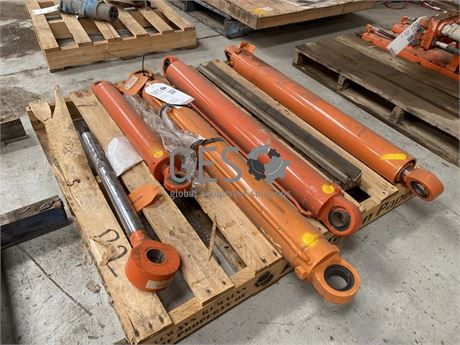 Sandvik Pallet of Cylinders x 4 plus Cylinder rod & Feed rail