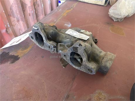 Komatsu Exhaust Manifold Centre to suit HM300