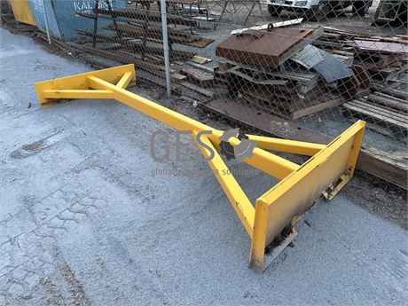 1.2 m wide Conveyor cleaning blade x 2.9 mtr skid steer attachment