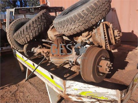 Toyota HZJ79L LHD Parts includes 1HZ Engine, gearbox, axle, wheels & tray