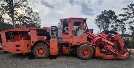 2004 Tamrock Solo 07-15 F production drill rig