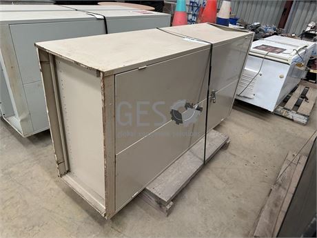 Steel 900 mm cupboard used
