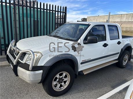 2004 Holden Rodeo RA 4 x 4  Dual Cab well body