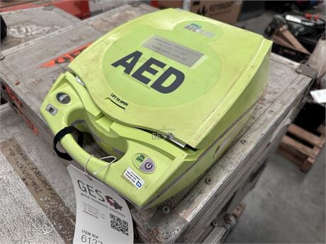 2012 Zoll AED Plus Defibrillator