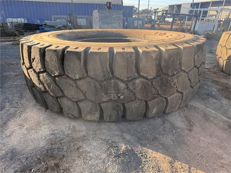 Magna 27.00R49 tyre used