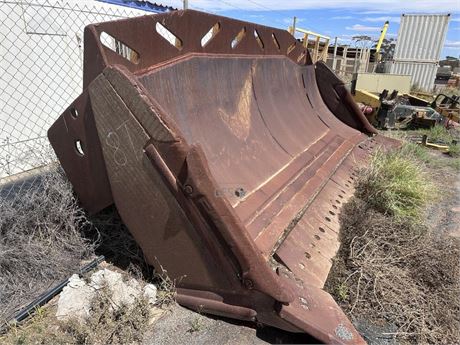 Caterpillar Dozer Blade SU