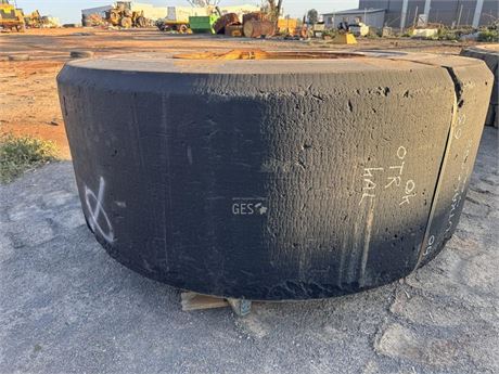 Bridgestone 29.5R29 Slick tyre on rim used