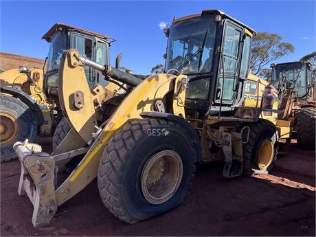2015 Caterpillar 930K Tool Carrier