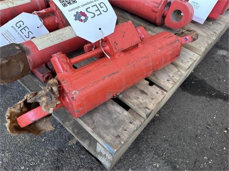 Sandvik Cylinder cradle tilt Solo 5 refurbished part 76317090