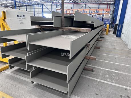 I Beam 900 mm x 300 mm x 12.2 mtrs unused x 1 length