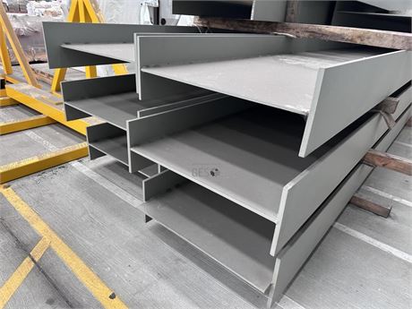 I Beam 900 mm x 300 mm x 12.2 mtrs unused x 1 length
