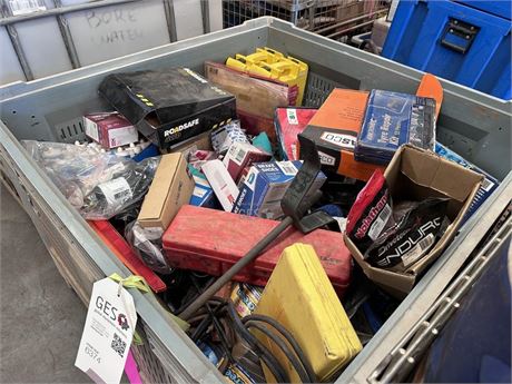 Package of tyre repair tools and LV parts