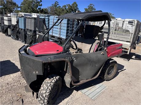 2021 Honda Pioneer exploration UTV with broken front right axle mount
