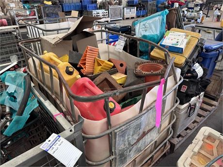 Jerry cans x 10, signs, chocks & cones in IBC