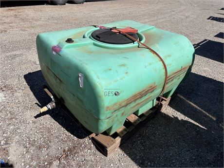 Rapid 800 litre poly tank