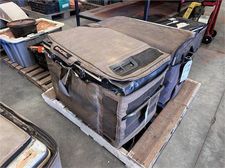 Engel MT-V MT80F-G4-V 89 litre refrigerator with travel cover