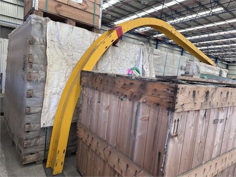 Crane beams 250 x 150 mm 2.8 mtr, 2 x 5 mtr, 5.75 mtr & 8 mtr lengths