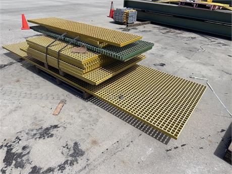 Fibreglass grid mesh various sizes x 12 sheets