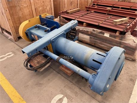 Warman Sump Pump size 65 frame VD type GPS with 415 volt drive un tested