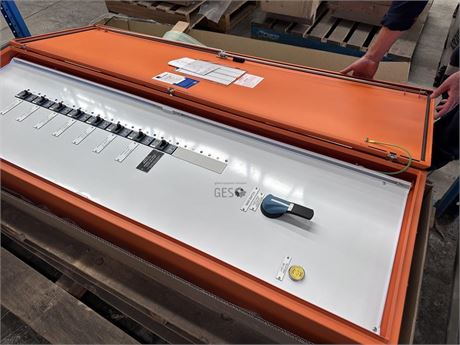 2024 NHP painted 316 Stainless 30 way 400 amp chassis