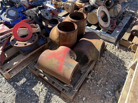 220 mm Steel T pipes x 4