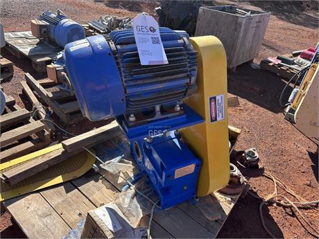 Rossi R21 125 UP2A Transmission & Teco 11 KW 415 V conveyor drive