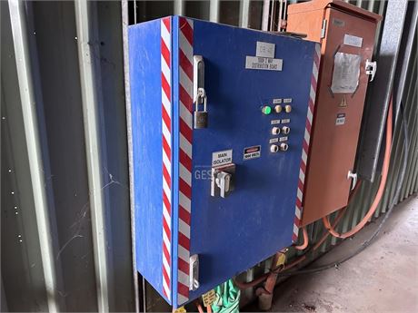 Positron 2 Way 1000 volt Distribution Board