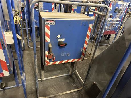 1000 volt 2 Way Distribution Board