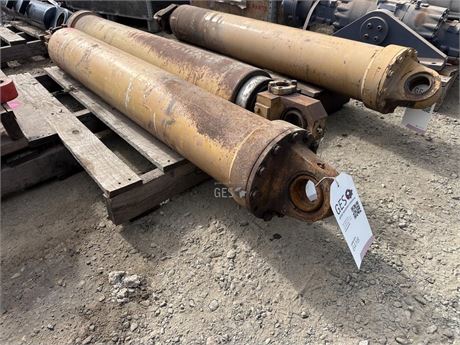 Caterpillar Ejector Cylinder to suit AD45B Used